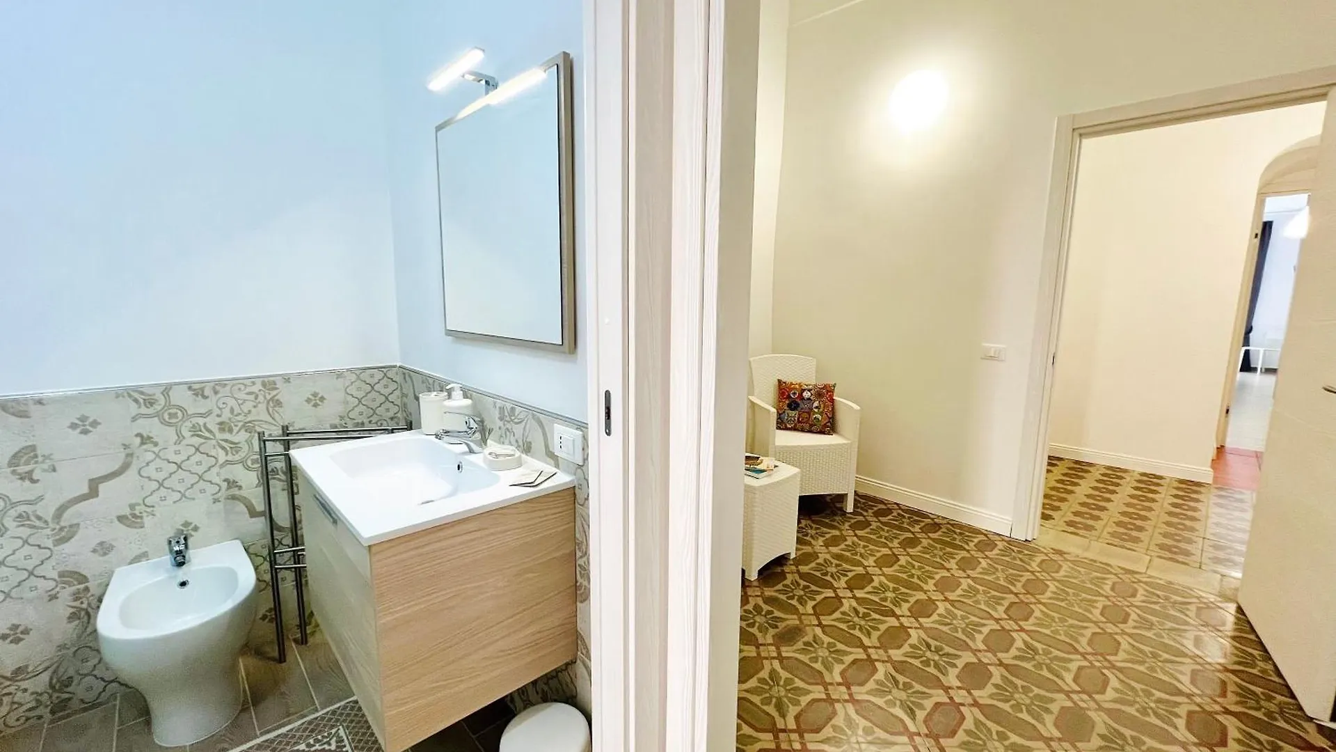 Konukevi Domus Livi Otel Cinisi