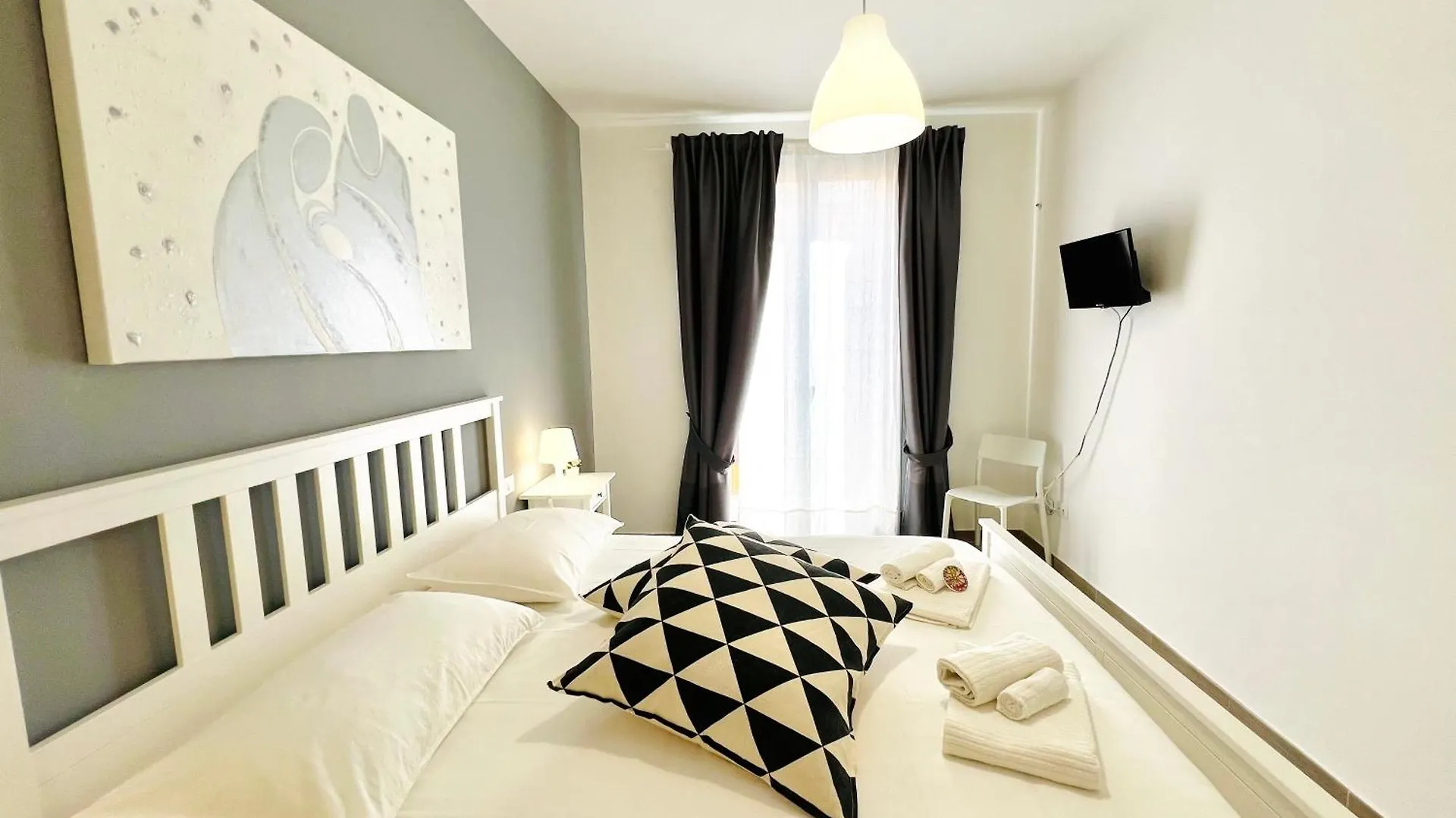 Domus Livi Otel Cinisi İtalya