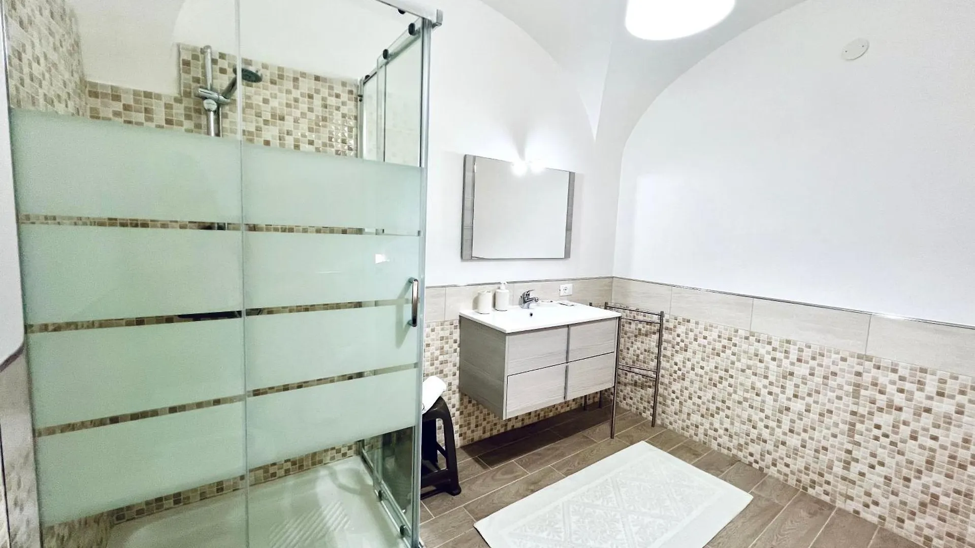 Domus Livi Otel Cinisi İtalya