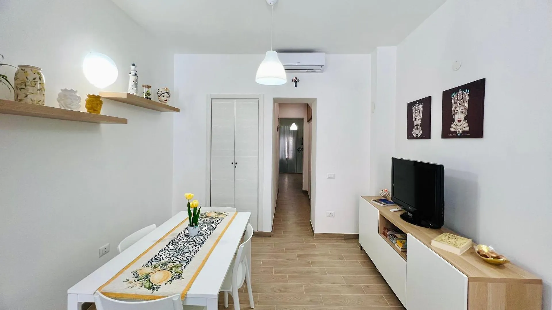 Domus Livi Otel Cinisi Konukevi