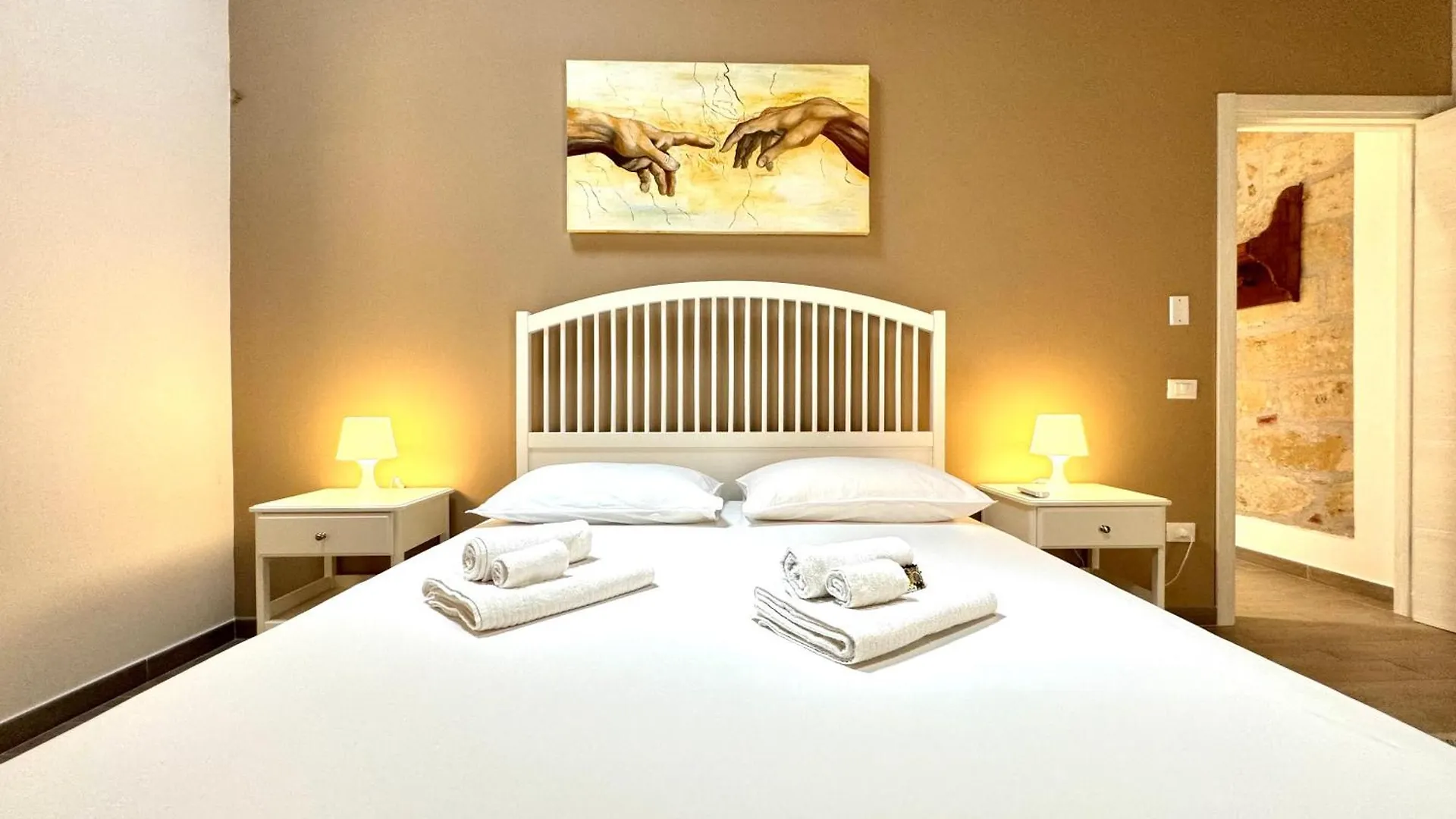 Domus Livi Otel Cinisi İtalya