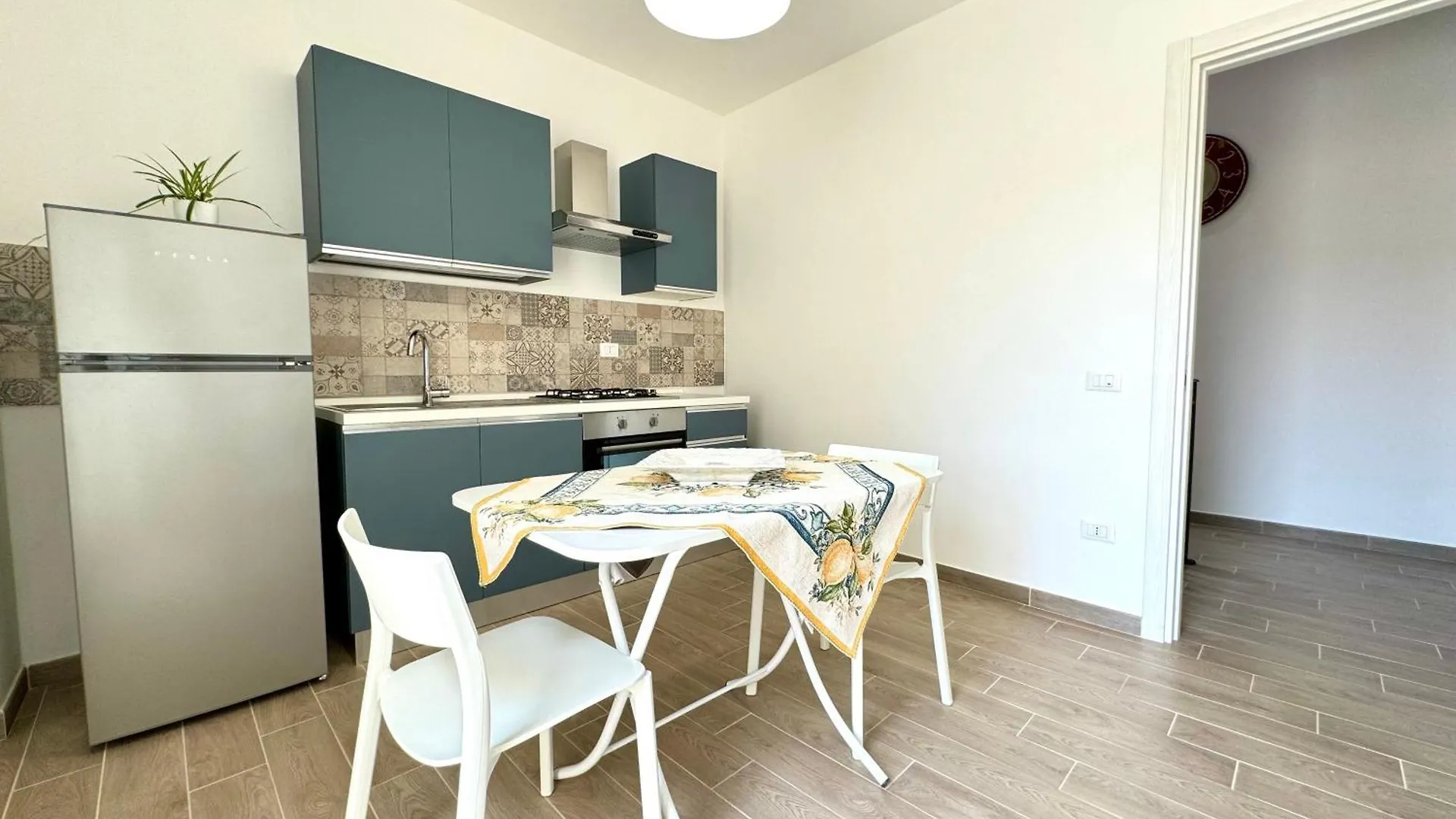 Domus Livi Otel Cinisi Konukevi