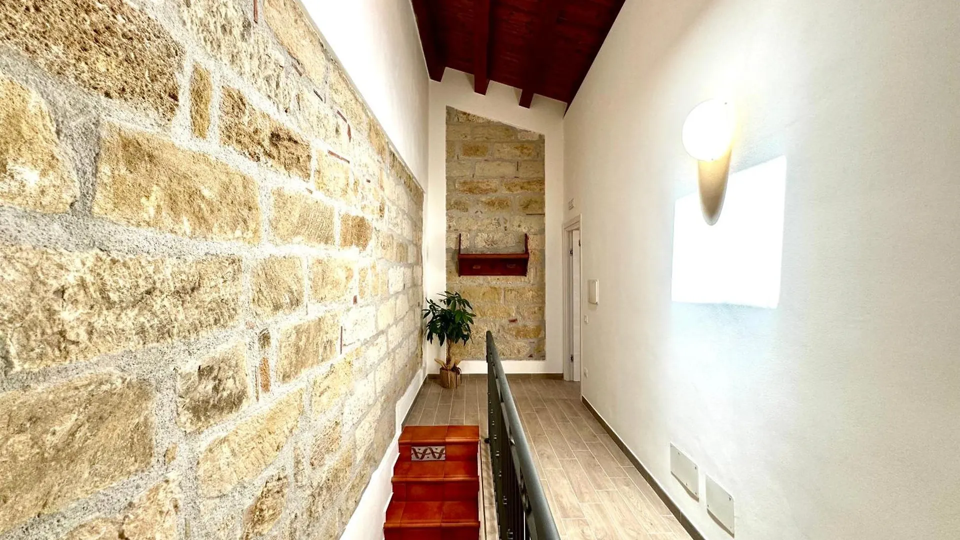 Domus Livi Otel Cinisi